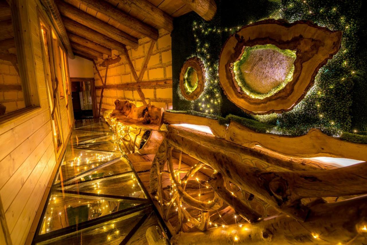 ホテル Tihiat Kut Complex キュステンディル エクステリア 写真